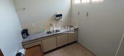 Casa Comercial com 4 Quartos à venda, 250m² no Centro, Uberlândia - Foto 10