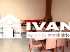 Casa com 4 Quartos à venda, 195m² no Alvorada, Uberlândia - Foto 6