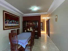 Casa com 3 Quartos à venda, 149m² no Vila Emília, Maringá - Foto 5