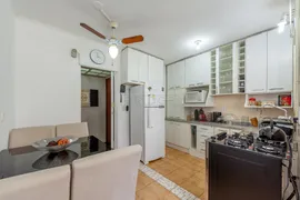 Apartamento com 2 Quartos para venda ou aluguel, 77m² no Menino Deus, Porto Alegre - Foto 6