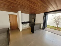 Casa de Condomínio com 4 Quartos à venda, 255m² no Aclimacao, Uberlândia - Foto 29