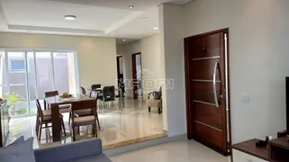 Casa com 3 Quartos à venda, 163m² no Jardim Maria Rosa, Valinhos - Foto 3