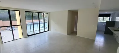 Apartamento com 2 Quartos à venda, 71m² no Samambaia, Petrópolis - Foto 1