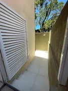 Casa de Condomínio com 3 Quartos à venda, 173m² no Granja dos Cavaleiros, Macaé - Foto 4