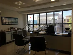 Prédio Inteiro à venda, 361m² no São Geraldo, Porto Alegre - Foto 17