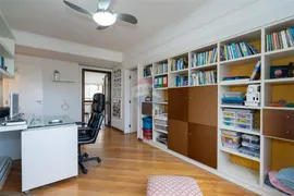 Apartamento com 2 Quartos à venda, 185m² no Real Parque, São Paulo - Foto 27