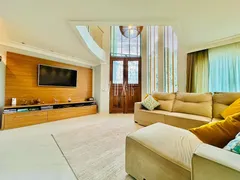 Casa de Condomínio com 3 Quartos à venda, 245m² no Xaxim, Curitiba - Foto 3