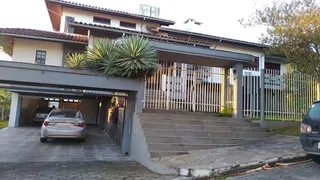 Casa com 4 Quartos para alugar, 531m² no Pio Correa, Criciúma - Foto 1