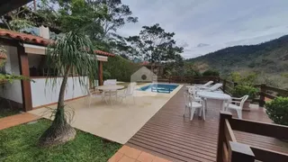 Casa com 3 Quartos à venda, 250m² no Itaipava, Petrópolis - Foto 4