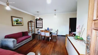 Casa com 4 Quartos à venda, 299m² no Ipiranga, Belo Horizonte - Foto 2