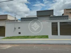 Casa com 3 Quartos à venda, 110m² no Jardim Luz, Aparecida de Goiânia - Foto 2