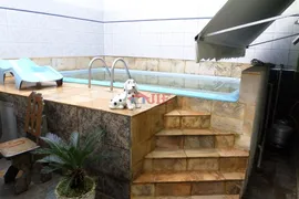 Casa com 4 Quartos à venda, 298m² no Bangu, Rio de Janeiro - Foto 2