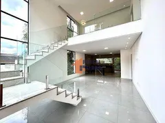 Casa de Condomínio com 4 Quartos à venda, 239m² no Vargem Grande, Teresópolis - Foto 4