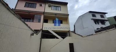Casa com 3 Quartos à venda, 300m² no Village Santa Helena, Volta Redonda - Foto 30