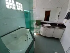 Casa com 3 Quartos para alugar, 200m² no Vigilato Pereira, Uberlândia - Foto 8