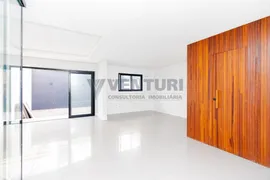 Casa com 3 Quartos para venda ou aluguel, 223m² no Uberaba, Curitiba - Foto 7
