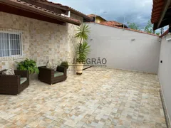 Casa com 3 Quartos à venda, 250m² no Jardim Edel, Itanhaém - Foto 15