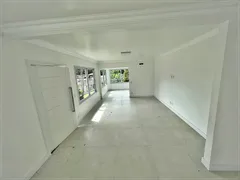 Casa com 4 Quartos para alugar, 177m² no Centro, São José - Foto 22