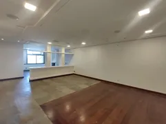 Casa Comercial com 7 Quartos para alugar, 350m² no Bela Vista, Porto Alegre - Foto 20