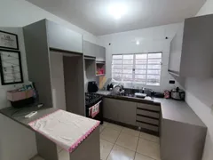 Casa com 2 Quartos à venda, 65m² no Conjunto Residencial Marajoara, Londrina - Foto 4