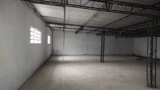 Loja / Salão / Ponto Comercial para alugar, 500m² no Duarte Silveira, Petrópolis - Foto 4