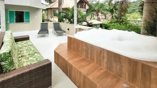 Casa com 8 Quartos para alugar, 300m² no Praia dos Amores, Balneário Camboriú - Foto 15