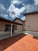 Casa com 6 Quartos para alugar, 330m² no Jardim Santo Antônio, Goiânia - Foto 17