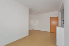 Apartamento com 1 Quarto à venda, 47m² no Champagnat, Curitiba - Foto 2