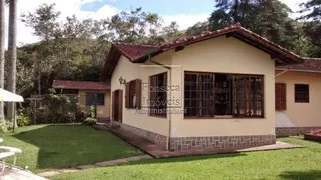 Casa com 4 Quartos à venda, 5336m² no Carangola, Petrópolis - Foto 2