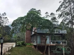 Casa com 4 Quartos à venda, 400m² no Quarteirão Ingelhein, Petrópolis - Foto 4