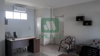 Conjunto Comercial / Sala com 1 Quarto para alugar, 52m² no Umuarama, Uberlândia - Foto 1