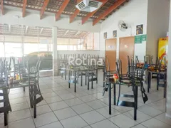 Casa Comercial com 2 Quartos à venda, 236m² no Custódio Pereira, Uberlândia - Foto 8