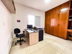 Casa com 3 Quartos à venda, 200m² no Vila Gatti, Itu - Foto 9