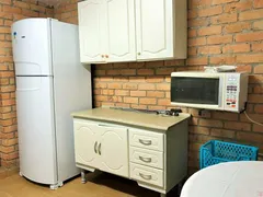 Casa com 3 Quartos para alugar, 200m² no Bombinhas, Bombinhas - Foto 7