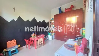 Casa com 4 Quartos à venda, 400m² no Três Barras, Contagem - Foto 12