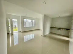 Casa com 3 Quartos para alugar, 100m² no Guaratiba, Rio de Janeiro - Foto 3