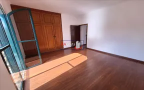 Casa com 3 Quartos para alugar, 279m² no Centro, Franca - Foto 22