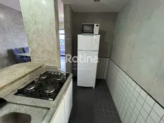 Apartamento com 1 Quarto para alugar, 70m² no Centro, Uberlândia - Foto 6