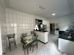 Casa com 3 Quartos à venda, 218m² no Alto Umuarama, Uberlândia - Foto 6