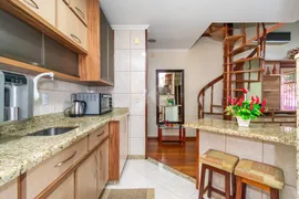 Casa com 2 Quartos para alugar, 246m² no Menino Deus, Porto Alegre - Foto 10