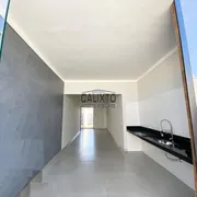 Casa com 3 Quartos à venda, 84m² no Vida Nova, Uberlândia - Foto 2