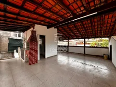 Casa com 3 Quartos à venda, 400m² no Santo Antônio, Cachoeiro de Itapemirim - Foto 16