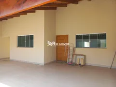 Casa com 3 Quartos à venda, 200m² no Santa Rosa, Uberlândia - Foto 2
