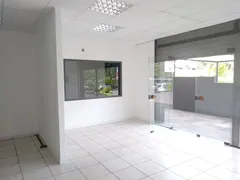 Loja / Salão / Ponto Comercial à venda, 130m² no Passo da Areia, Porto Alegre - Foto 4