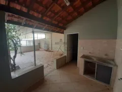 Casa com 5 Quartos para alugar, 150m² no Jardim Pararangaba, São José dos Campos - Foto 6