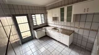 Casa com 3 Quartos à venda, 152m² no Jardim Portal de Itamaraca, Londrina - Foto 11