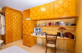 Casa com 6 Quartos para alugar, 550m² no Vista Alegre, Curitiba - Foto 20