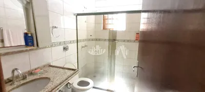 Casa com 5 Quartos para venda ou aluguel, 253m² no Jardim Oriente, Londrina - Foto 40