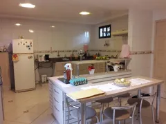 Casa com 3 Quartos à venda, 271m² no Parque Residencial Laranjeiras, Serra - Foto 10