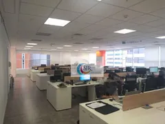 Conjunto Comercial / Sala para alugar, 204m² no Vila Olímpia, São Paulo - Foto 2